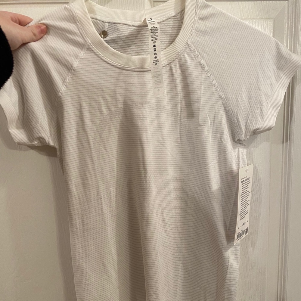 lululemon shirt